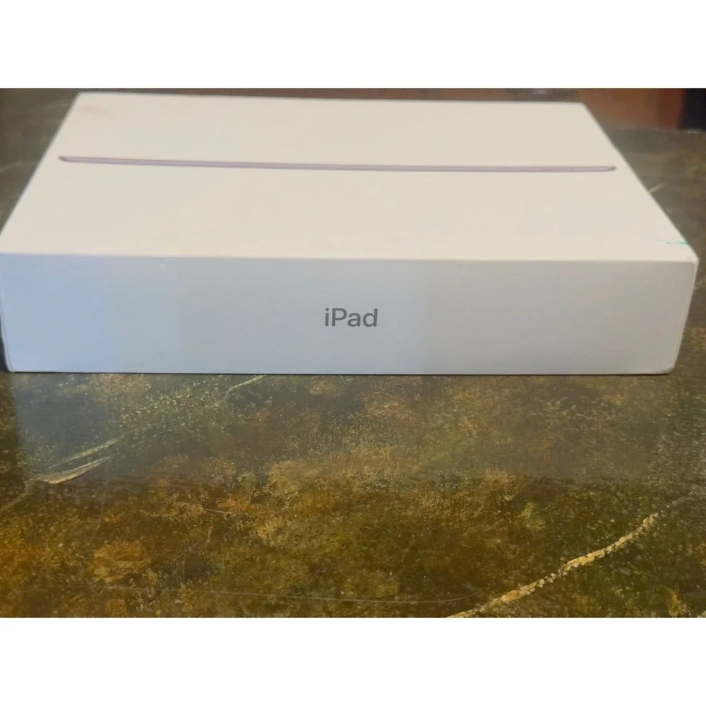 Apple iPad 9th Generation WiFi Cellular 64GB EMPTY BOX ONLY